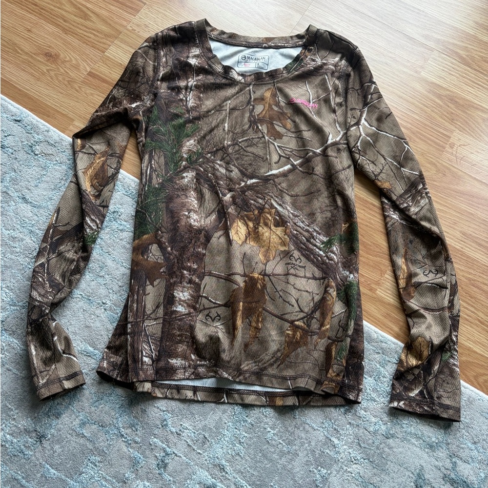 Mossy Oak Brown & Green Camo Long Sleeve Shirt with Pink Logo